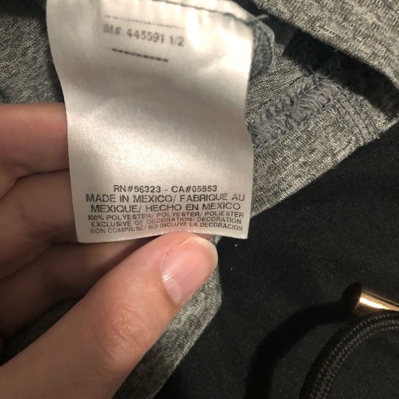 NWOT Nike Long Sleeve Dri-Fit Crewneck Volleyball Varsity Brentwood Top​ - Picture 4 of 4